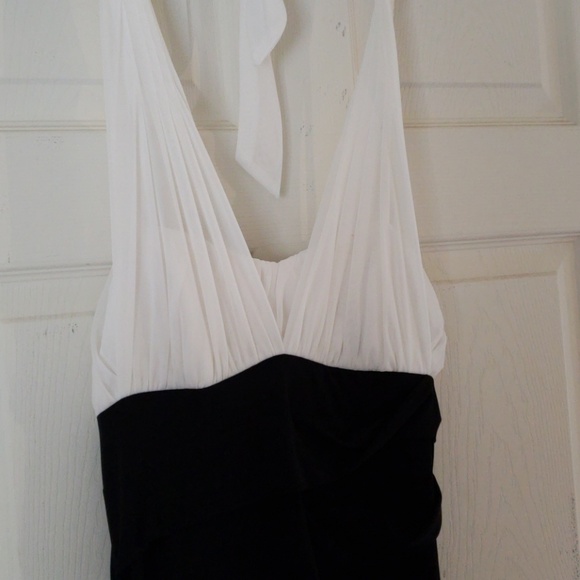 Party dress - Picture 2 of 6